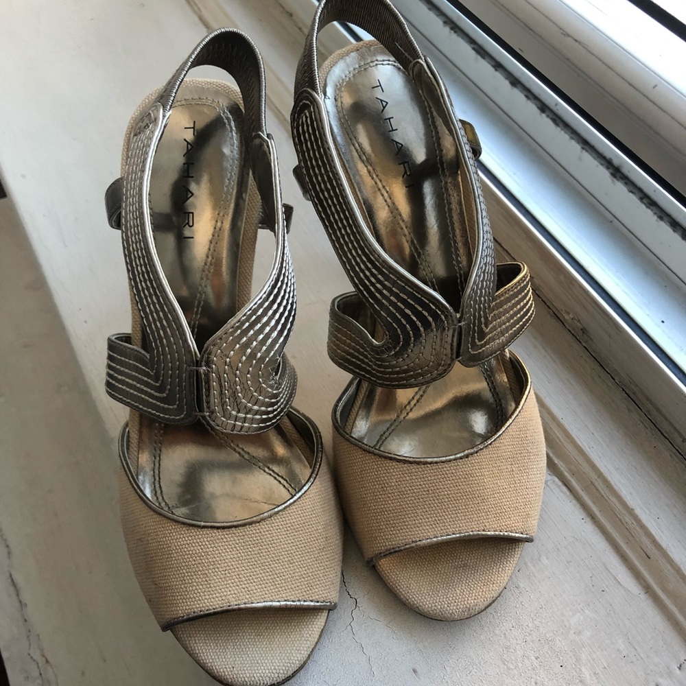 Sandy Beige Tweed TAHARI Slingback OpenToe Sandal